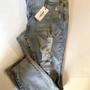 Judy Blue Brand woman’s jeans size 14w NWT